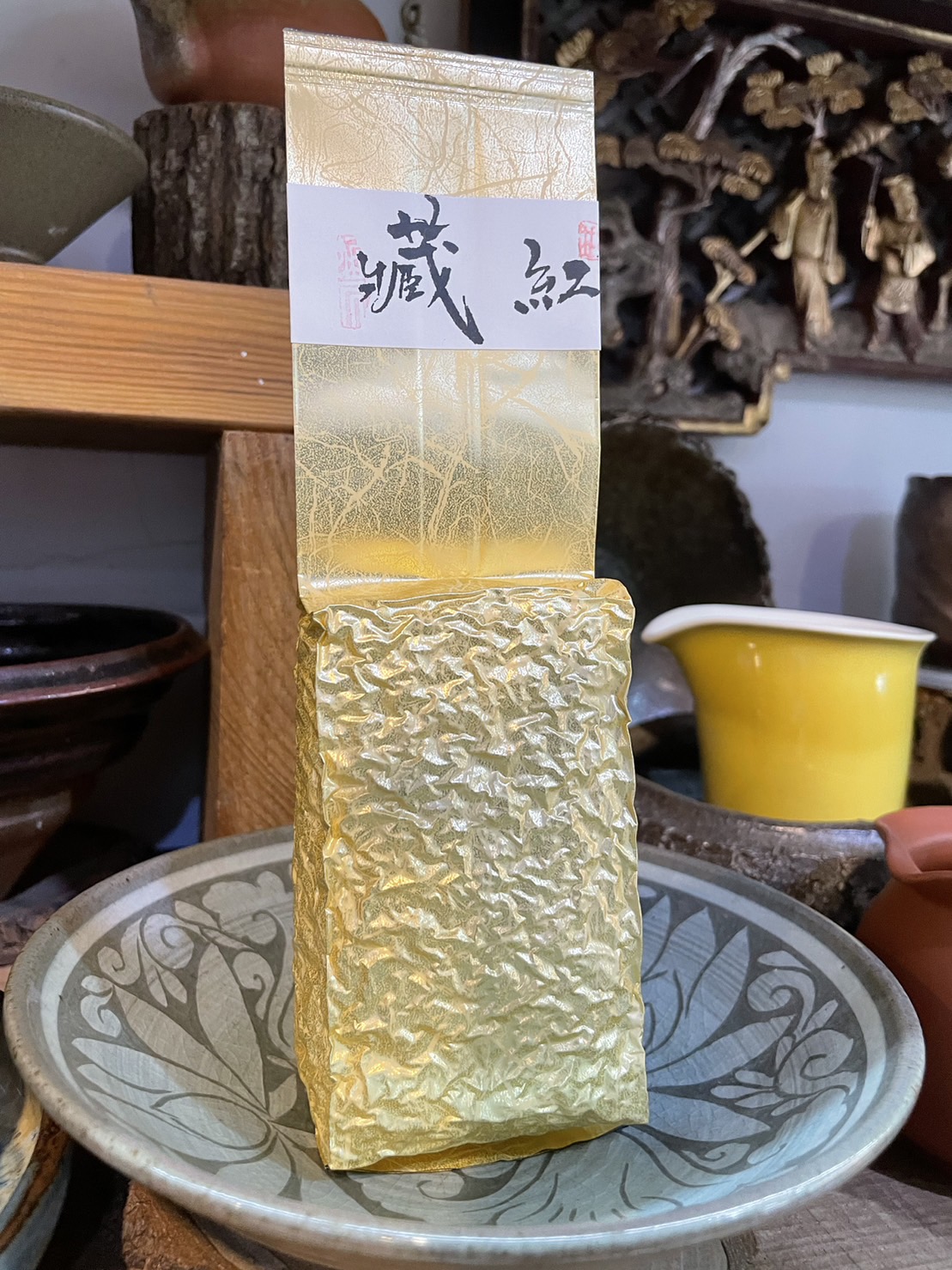 藏紅（紅烏龍茶）